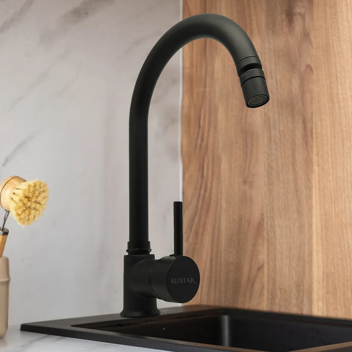 Santa 360 Derece Oynar Başlıklı Çubuk Kol Mutfak Evye Bataryası Siyah