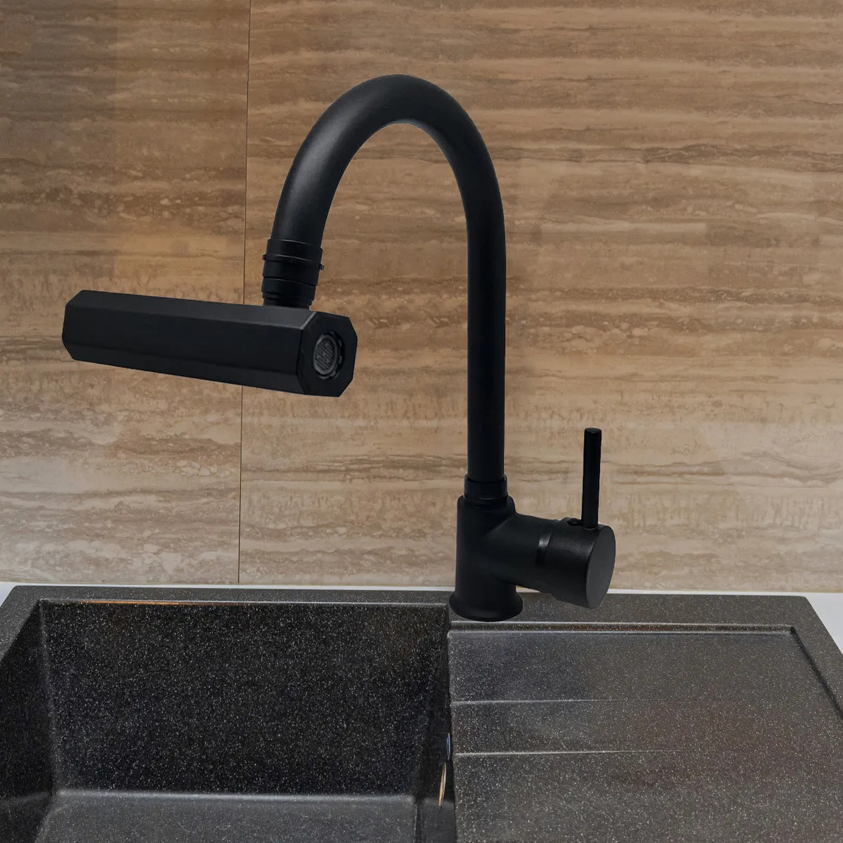 Şelale Siyah 4 Fonksiyonlu Oynar Başlıklı Mutfak Eviye Bataryası