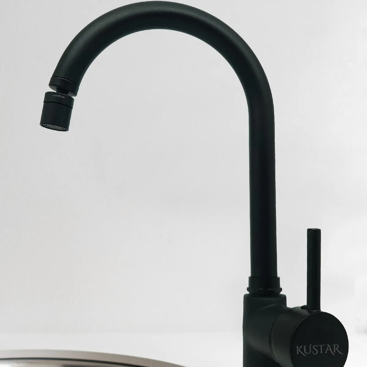 Santa 360 Derece Oynar Başlıklı Çubuk Kol Mutfak Evye Bataryası Siyah